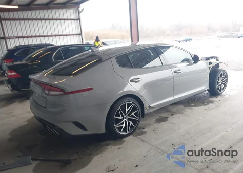 2022 Kia Stinger Gt-Line z USA, uszkodzony, nr VIN KNAE35LD2N6113653